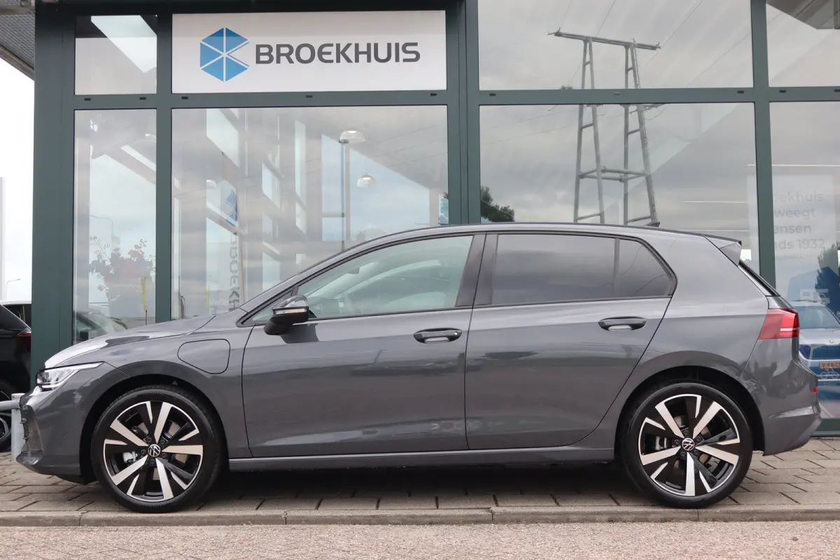 1.5 eHybrid Life Edition 204PK | Achteruitrijcamera | Apple Carplay/Android Auto|telefoonintegratie premium | Dodehoek detectie