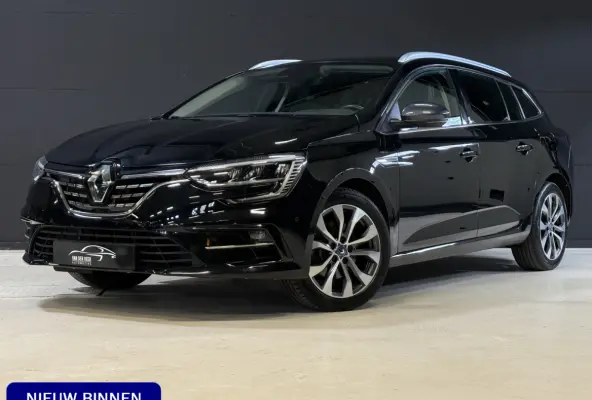 Estate 1.6 Plug-In Hybrid 160 Business Edition One | Apple Carplay | Stoel/stuurverwarming | Full LED | Keyless