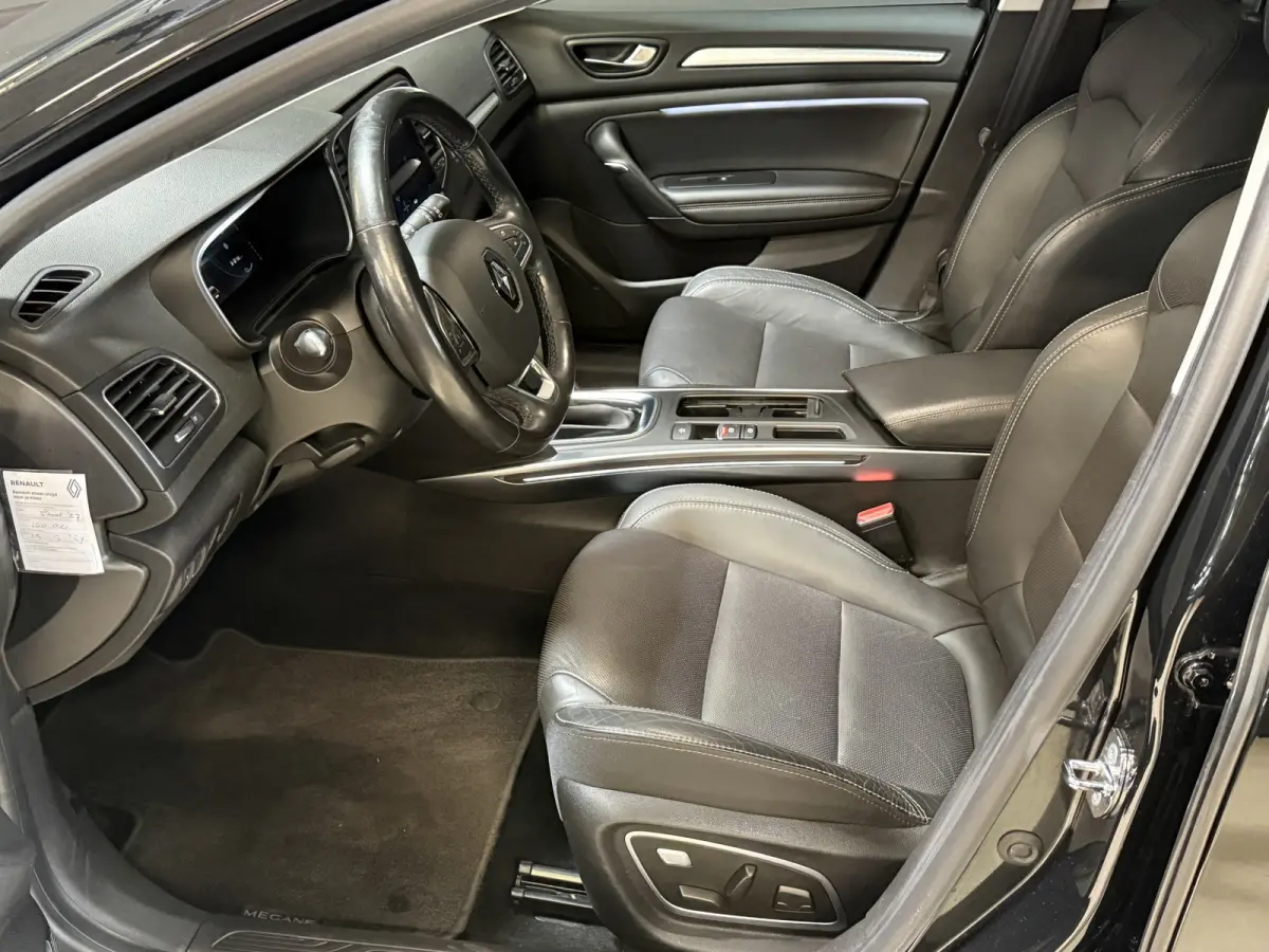 Estate 1.6 Plug-In Hybrid 160 Business Edition One | Apple Carplay | Stoel/stuurverwarming | Full LED | Keyless
