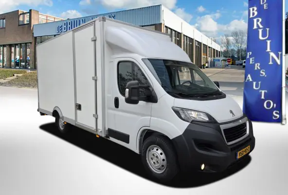 / Peugeot Boxer 140 PK Lowliner Laadklep / Oprijklep Lage instap Airco Cruisecontrol