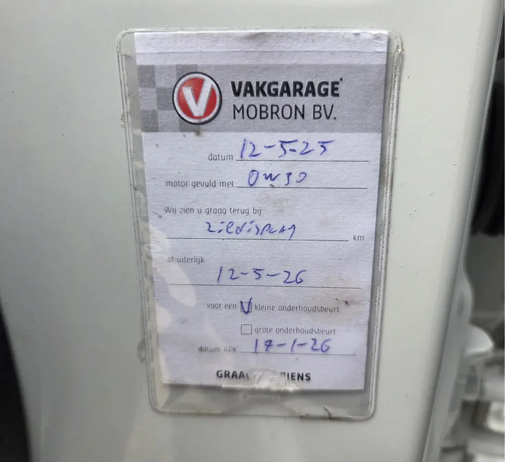 / Peugeot Boxer 140 PK Lowliner Laadklep / Oprijklep Lage instap Airco Cruisecontrol