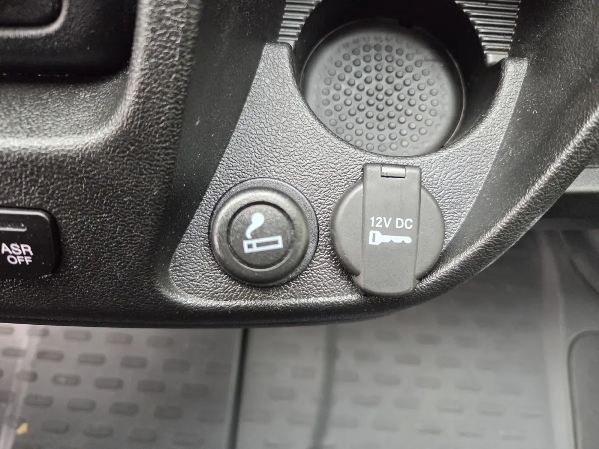 / Peugeot Boxer 140 PK Lowliner Laadklep / Oprijklep Lage instap Airco Cruisecontrol