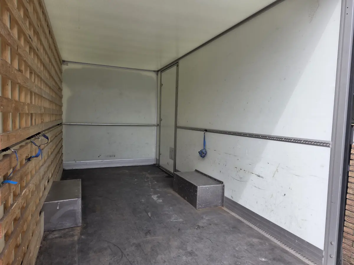 / Peugeot Boxer 140 PK Lowliner Laadklep / Oprijklep Lage instap Airco Cruisecontrol