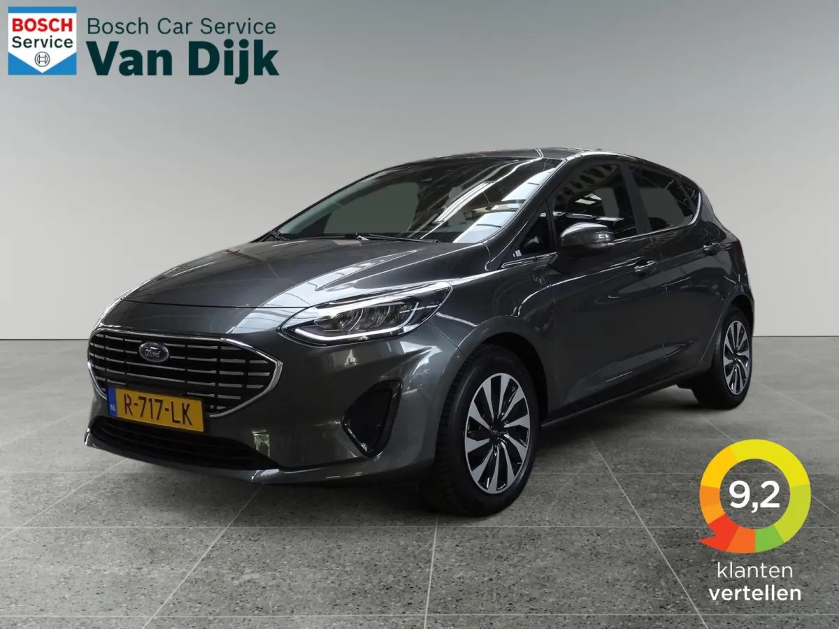 1.0 EcoBoost Hybrid Titanium / PDC / Carplay
