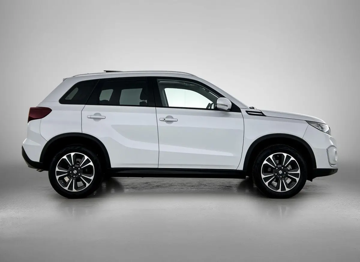 1.5 116pk Hybrid Style Automaat | 1ste Eigenaar | Schuif-/Kanteldak | Apple Carplay/Android Auto | Adaptieve Cruise Control | Camera | LED | 17"LMV |