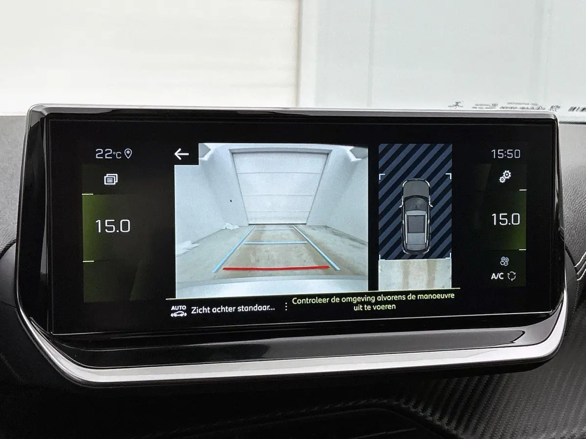 1.2 130pk GT Automaat | 1ste Eigenaar | Navigatie | Climate Control | Cruise Control | Achteruitrijcamera | Dodehoekdetectie | 17" Lichtmetalen Velgen | LED | Apple Carplay/Android Auto |