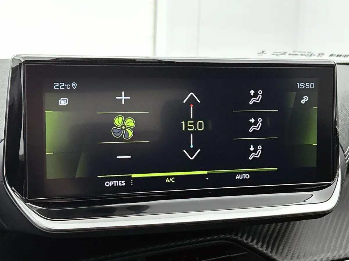 1.2 130pk GT Automaat | 1ste Eigenaar | Navigatie | Climate Control | Cruise Control | Achteruitrijcamera | Dodehoekdetectie | 17" Lichtmetalen Velgen | LED | Apple Carplay/Android Auto |