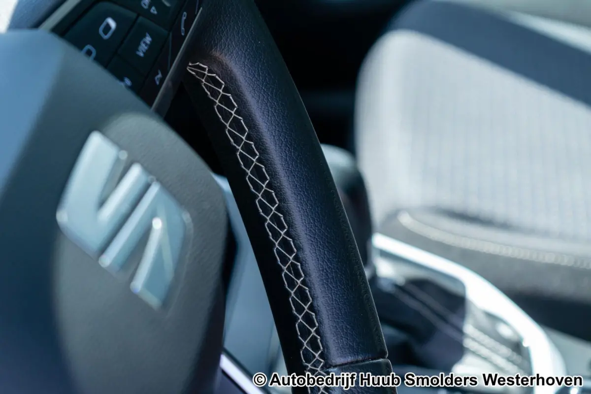 1.0 TSI Style Business Intense Automaat| lane-assist