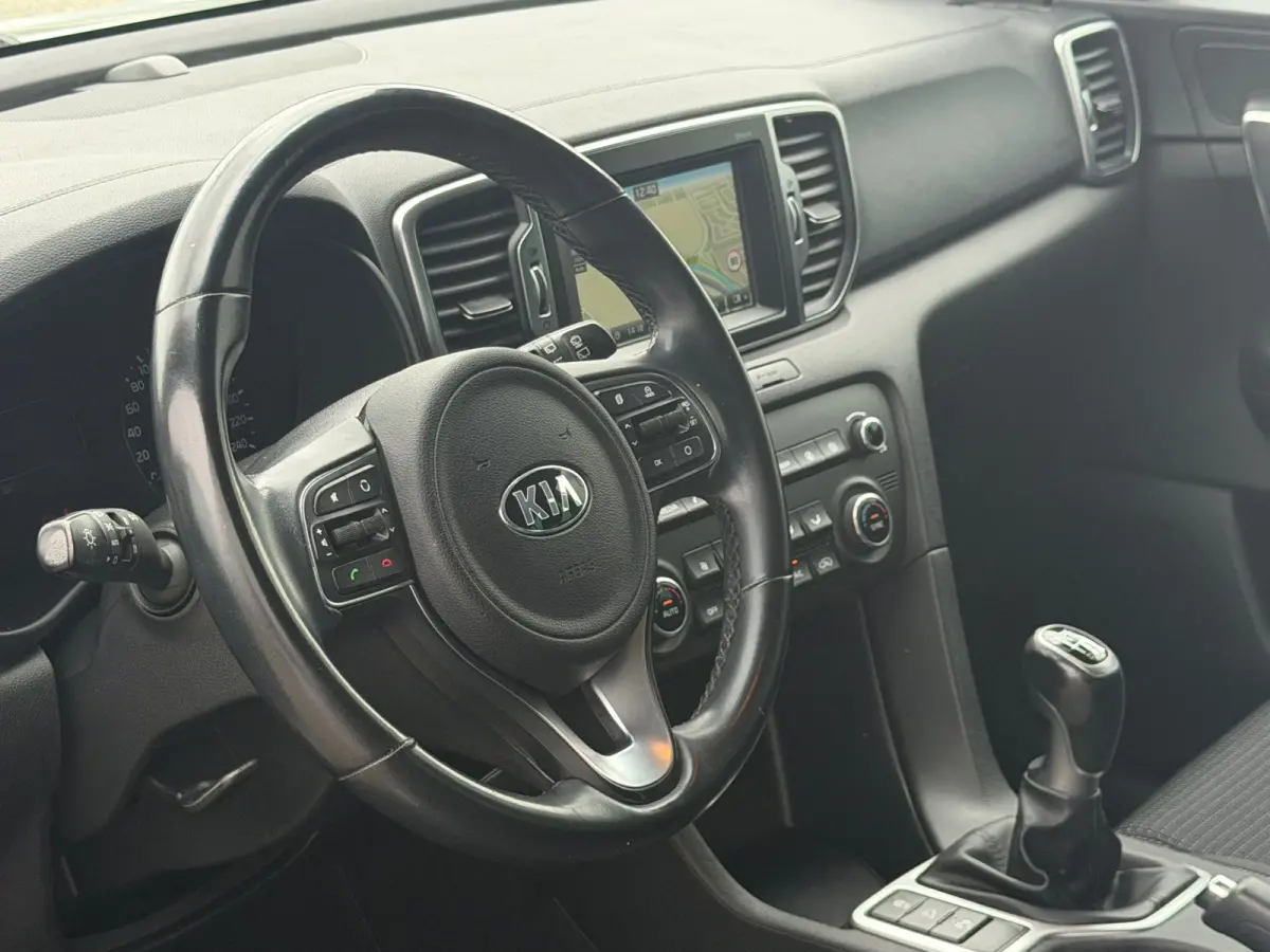 1.6 GDI First Edition - Sparkling Silver - Trekhaak/Nav/Camera