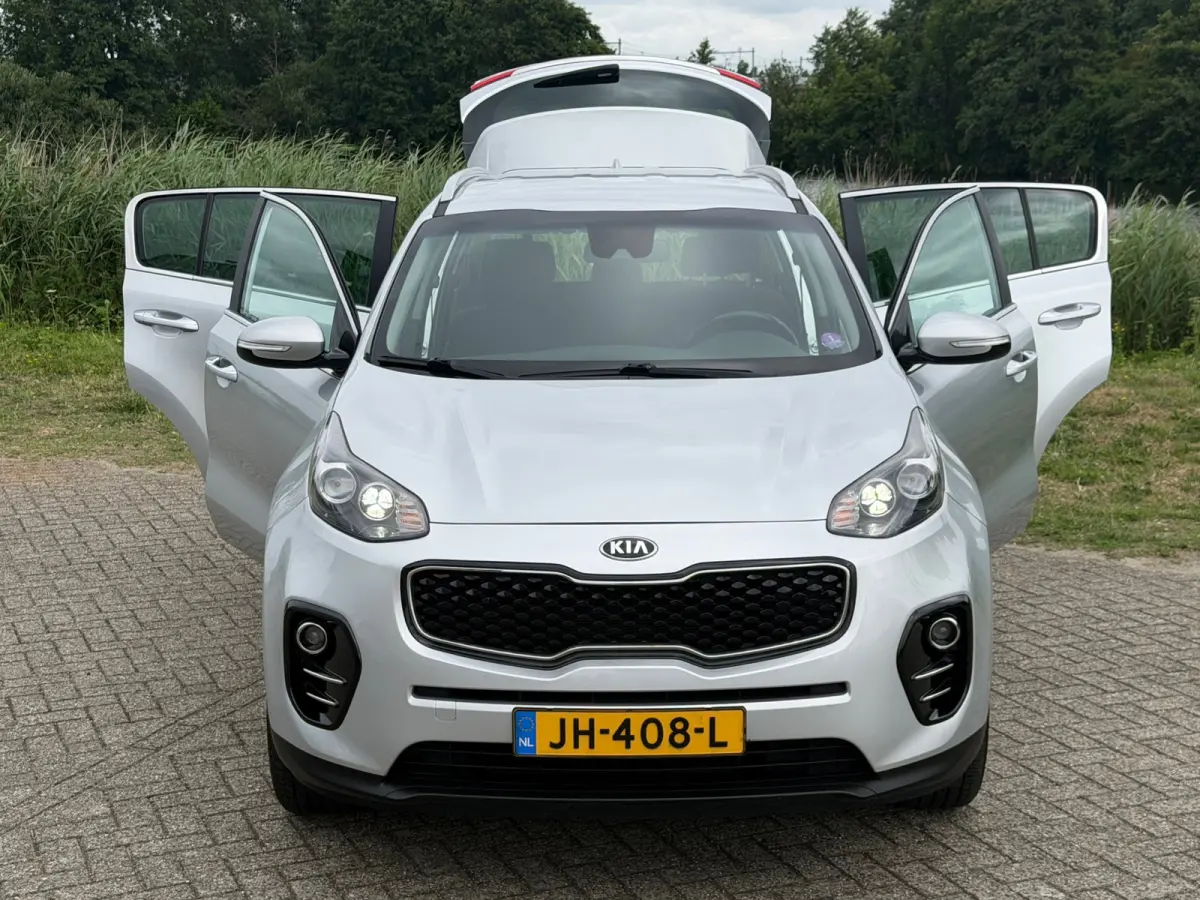 1.6 GDI First Edition - Sparkling Silver - Trekhaak/Nav/Camera