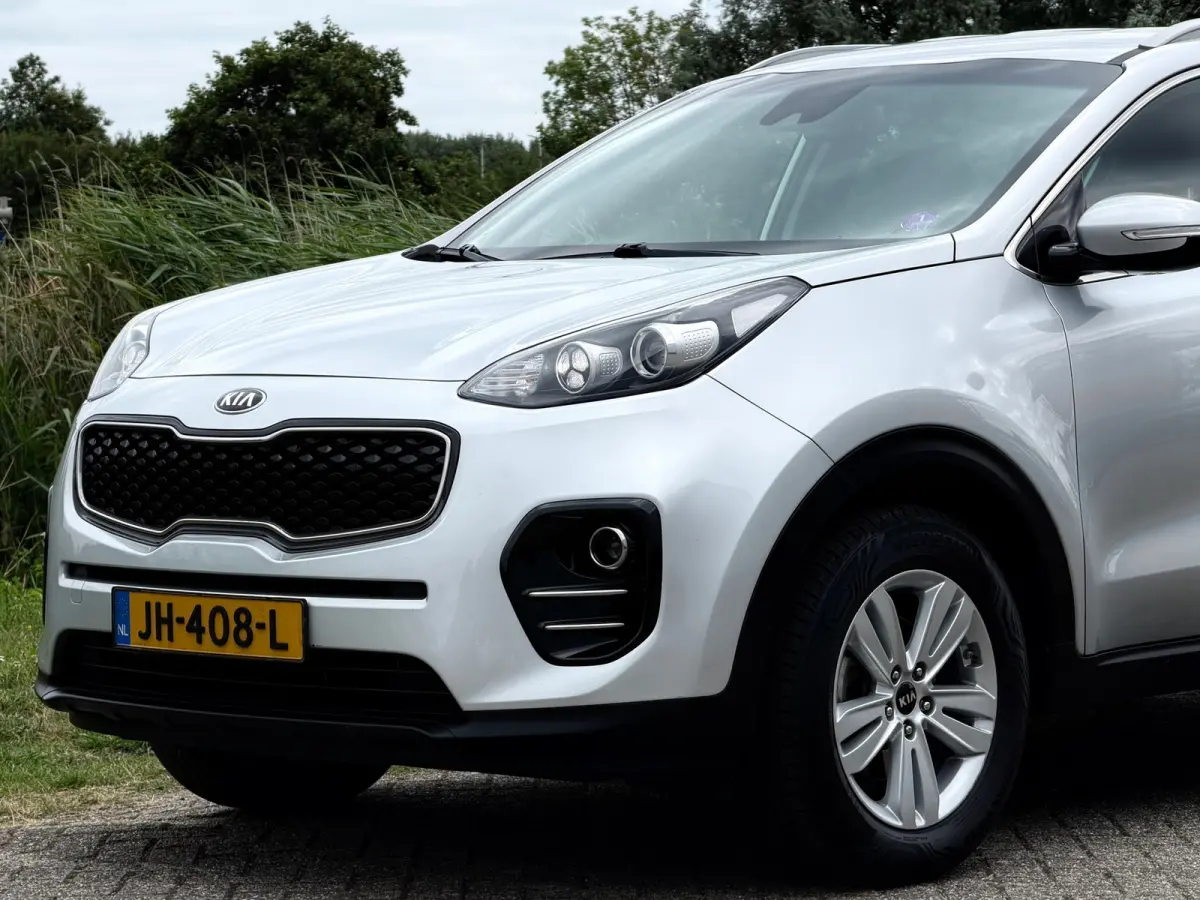1.6 GDI First Edition - Sparkling Silver - Trekhaak/Nav/Camera