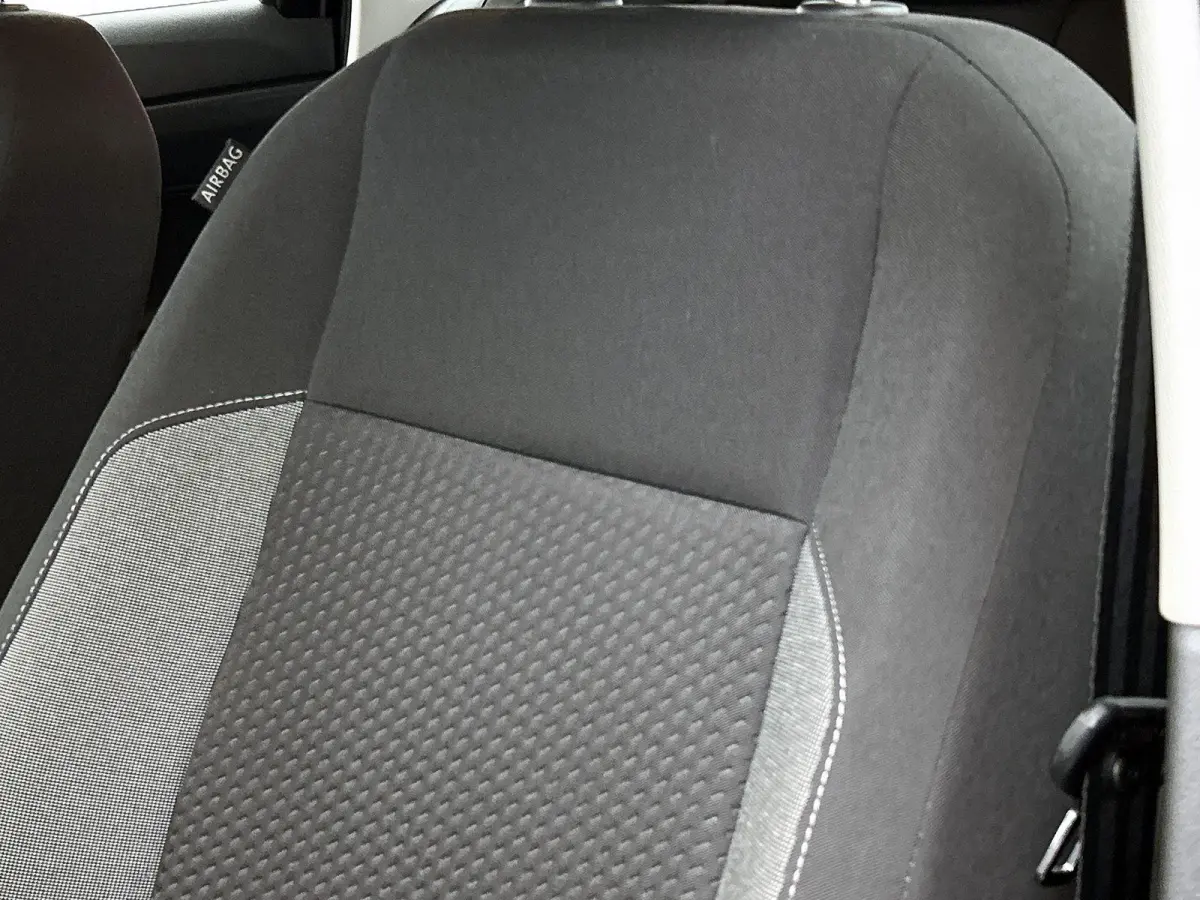 1.0 TSI Life 95pk | Airco | Parkeer sensoren voor en achter | Apple Carplay/Android Auto | Lane Assist |