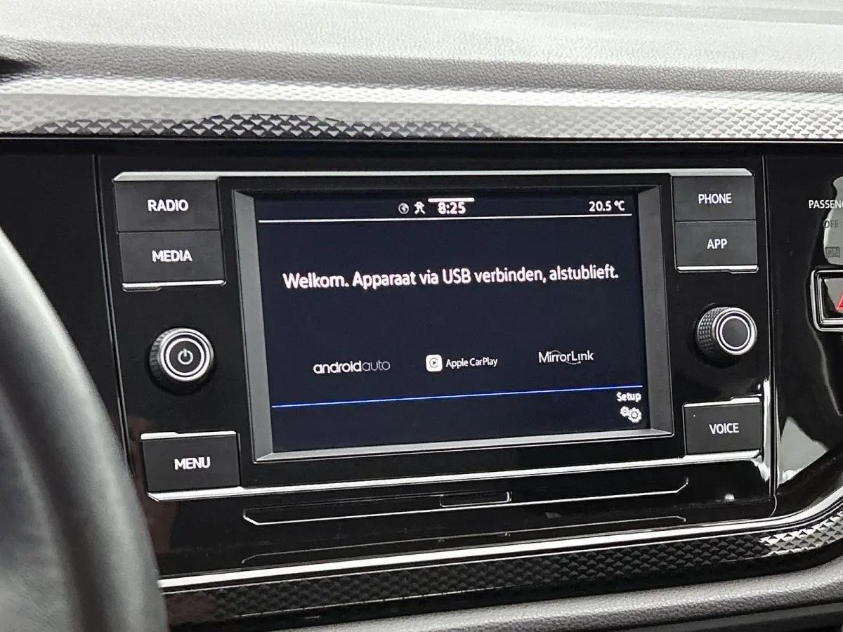 1.0 TSI Life 95pk | Airco | Parkeer sensoren voor en achter | Apple Carplay/Android Auto | Lane Assist |