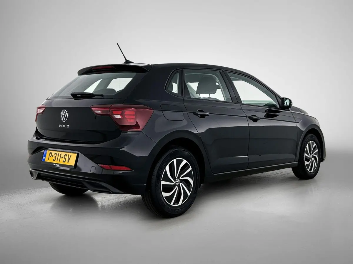 1.0 TSI Life 95pk | Airco | Parkeer sensoren voor en achter | Apple Carplay/Android Auto | Lane Assist |