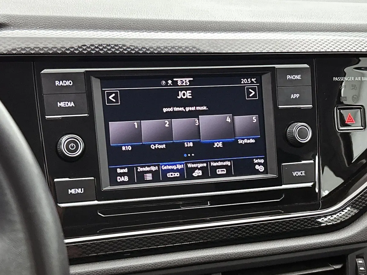 1.0 TSI Life 95pk | Airco | Parkeer sensoren voor en achter | Apple Carplay/Android Auto | Lane Assist |