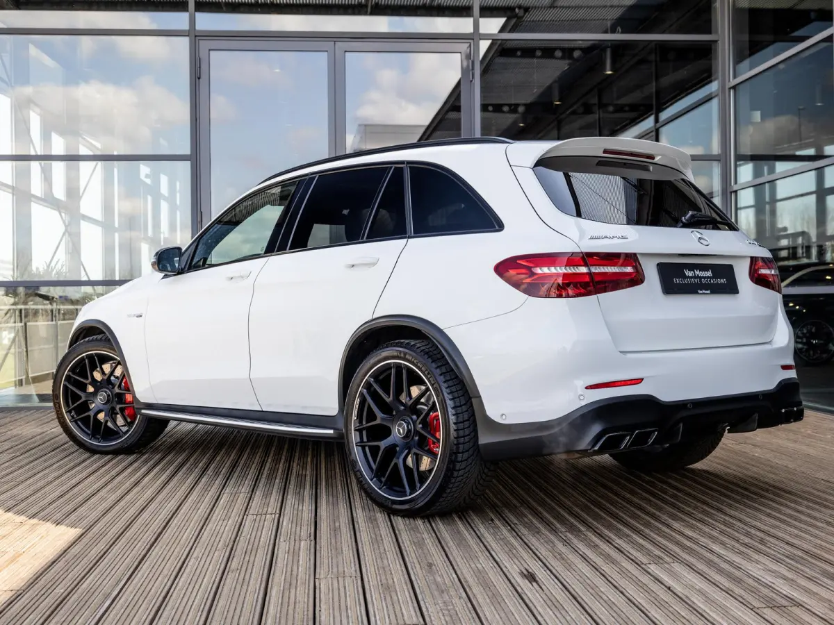 AMG 63 S 4MATIC+ | AMG PERFORMANCE UITLAAT | AMG TRACK PACK | BURMESTER | STOELMEMORY | PANORAMA/SCHUIF-KANTELDAK | TREKHAAK | RIJ-ASSISTENTIE PAKKET | DEALER ONDERHOUDEN |