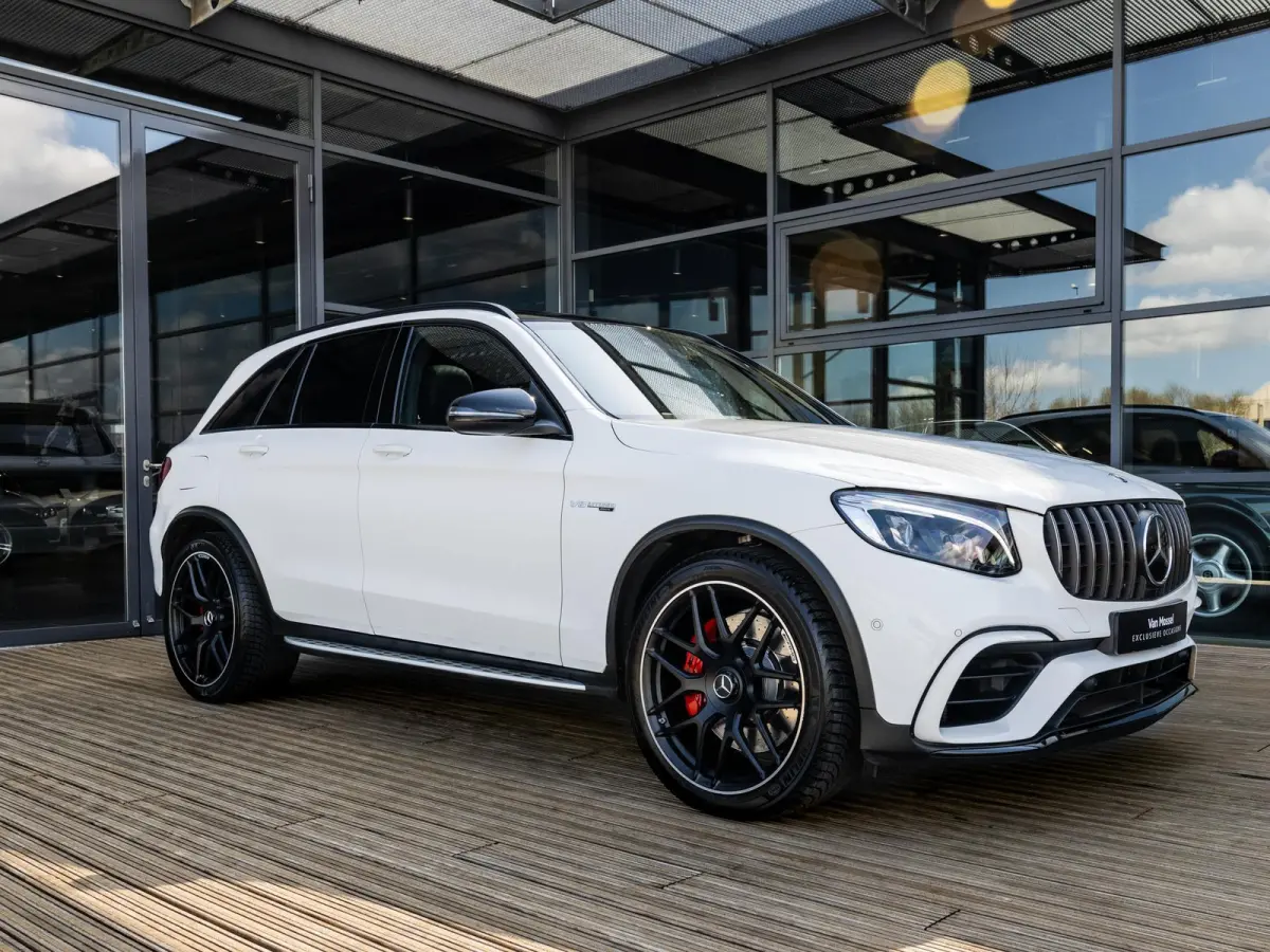 AMG 63 S 4MATIC+ | AMG PERFORMANCE UITLAAT | AMG TRACK PACK | BURMESTER | STOELMEMORY | PANORAMA/SCHUIF-KANTELDAK | TREKHAAK | RIJ-ASSISTENTIE PAKKET | DEALER ONDERHOUDEN |