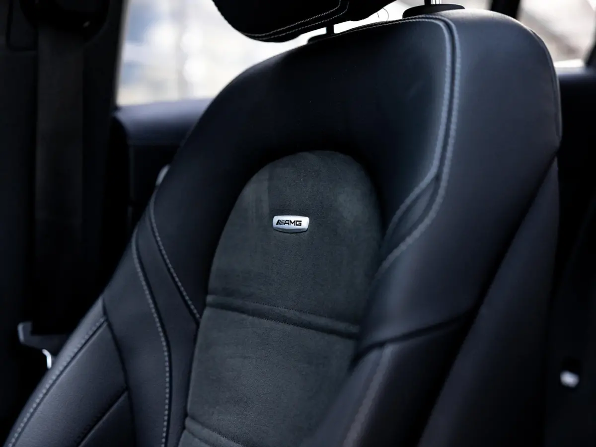 AMG 63 S 4MATIC+ | AMG PERFORMANCE UITLAAT | AMG TRACK PACK | BURMESTER | STOELMEMORY | PANORAMA/SCHUIF-KANTELDAK | TREKHAAK | RIJ-ASSISTENTIE PAKKET | DEALER ONDERHOUDEN |