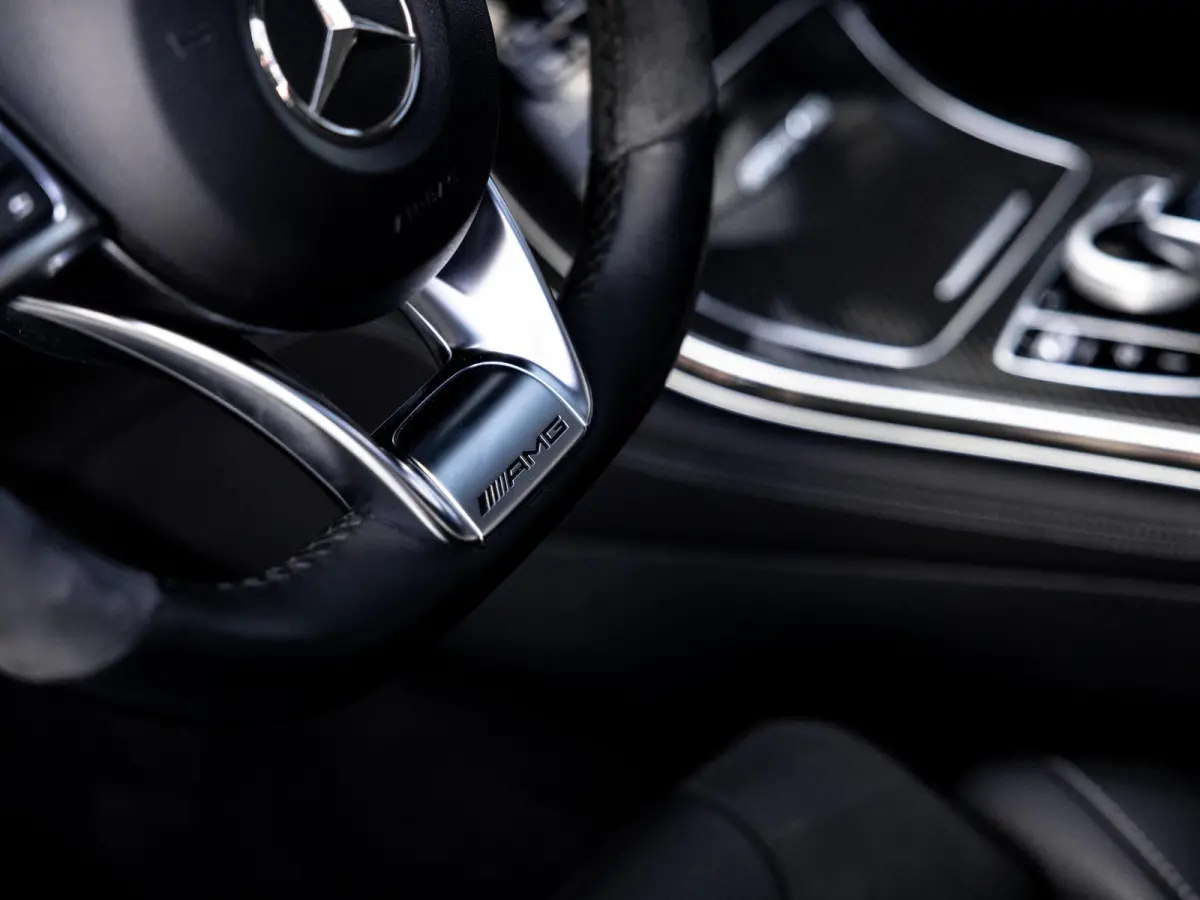 AMG 63 S 4MATIC+ | AMG PERFORMANCE UITLAAT | AMG TRACK PACK | BURMESTER | STOELMEMORY | PANORAMA/SCHUIF-KANTELDAK | TREKHAAK | RIJ-ASSISTENTIE PAKKET | DEALER ONDERHOUDEN |