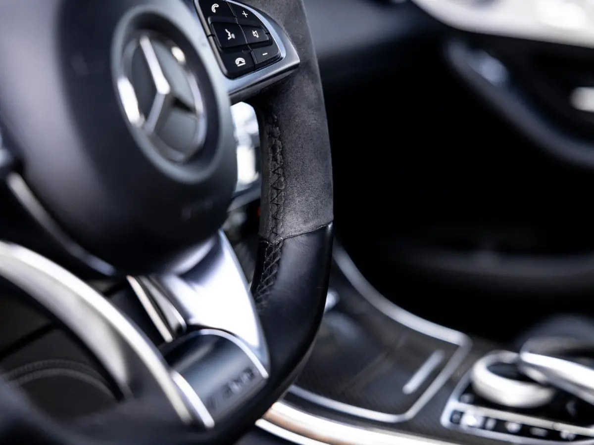 AMG 63 S 4MATIC+ | AMG PERFORMANCE UITLAAT | AMG TRACK PACK | BURMESTER | STOELMEMORY | PANORAMA/SCHUIF-KANTELDAK | TREKHAAK | RIJ-ASSISTENTIE PAKKET | DEALER ONDERHOUDEN |