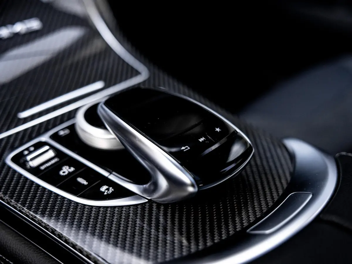 AMG 63 S 4MATIC+ | AMG PERFORMANCE UITLAAT | AMG TRACK PACK | BURMESTER | STOELMEMORY | PANORAMA/SCHUIF-KANTELDAK | TREKHAAK | RIJ-ASSISTENTIE PAKKET | DEALER ONDERHOUDEN |