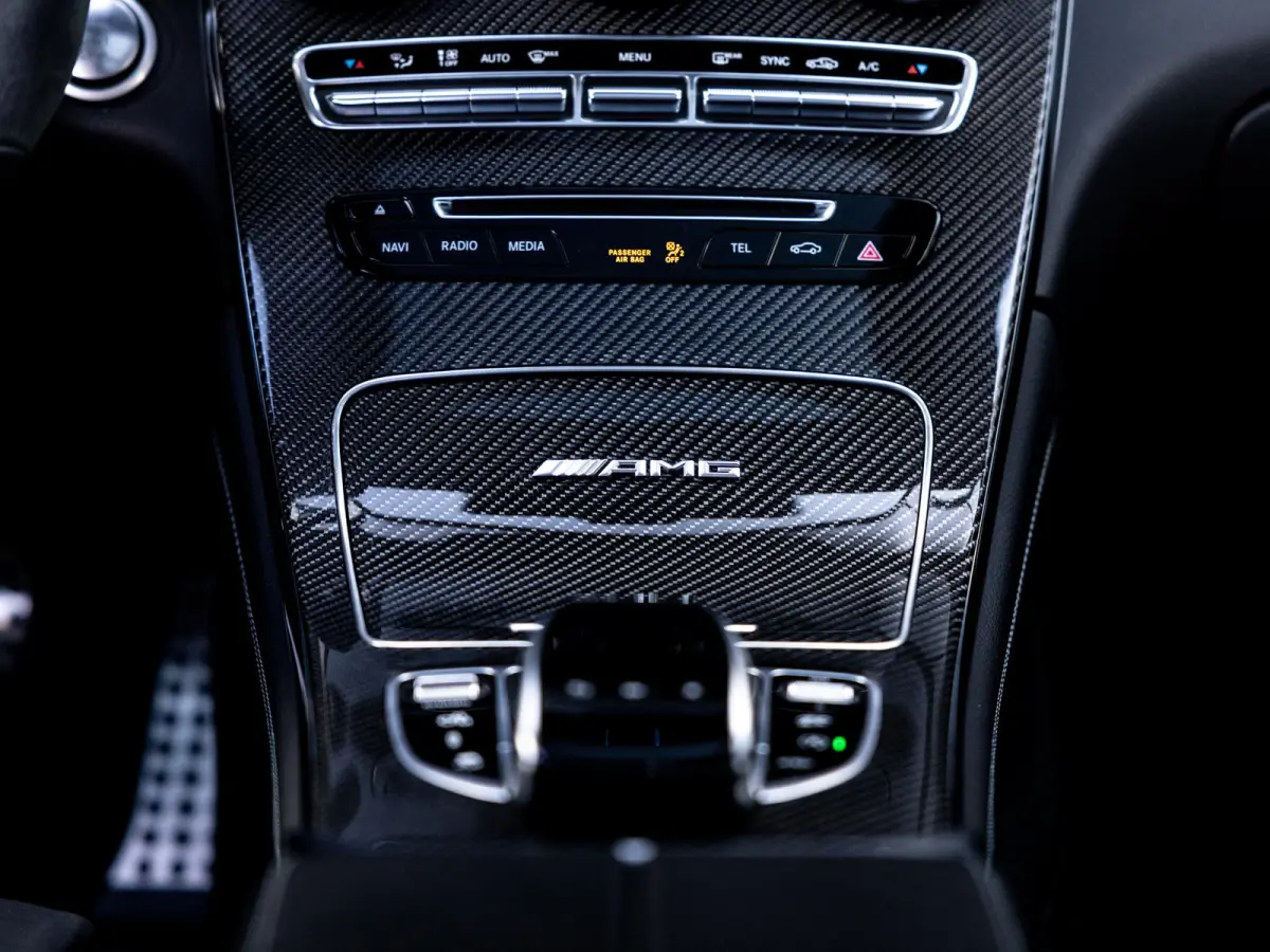 AMG 63 S 4MATIC+ | AMG PERFORMANCE UITLAAT | AMG TRACK PACK | BURMESTER | STOELMEMORY | PANORAMA/SCHUIF-KANTELDAK | TREKHAAK | RIJ-ASSISTENTIE PAKKET | DEALER ONDERHOUDEN |