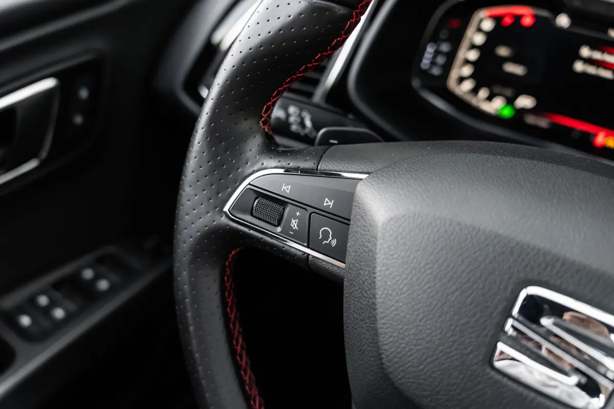 1.5 TSI FR Business Intense VIRTUAL*PANO*BEATS*CAMERA*KEYLESS*ZWARTE HEMEL*BLACK LINE