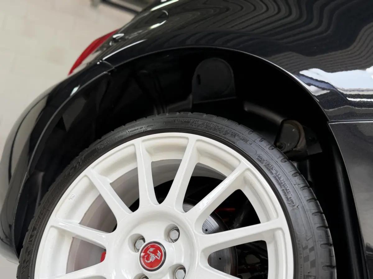 1.4 T-Jet Esseesse UNIEK!|180PK|Sabelt|Akrapovic