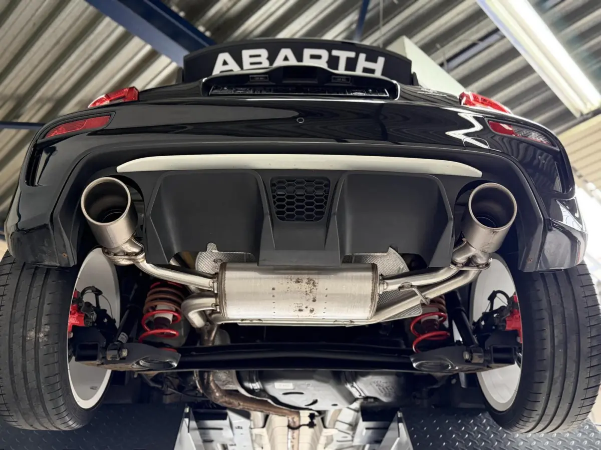 1.4 T-Jet Esseesse UNIEK!|180PK|Sabelt|Akrapovic