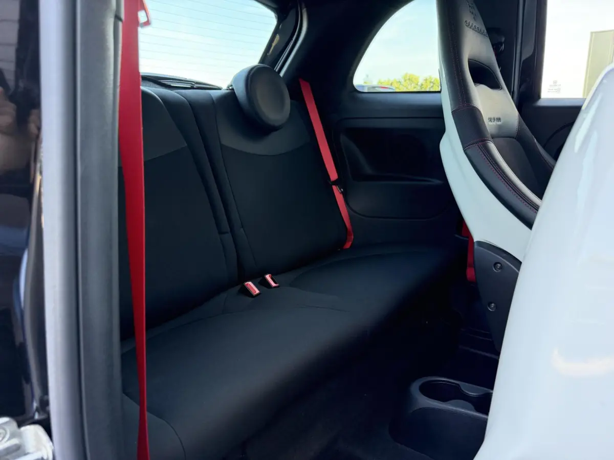 1.4 T-Jet Esseesse UNIEK!|180PK|Sabelt|Akrapovic