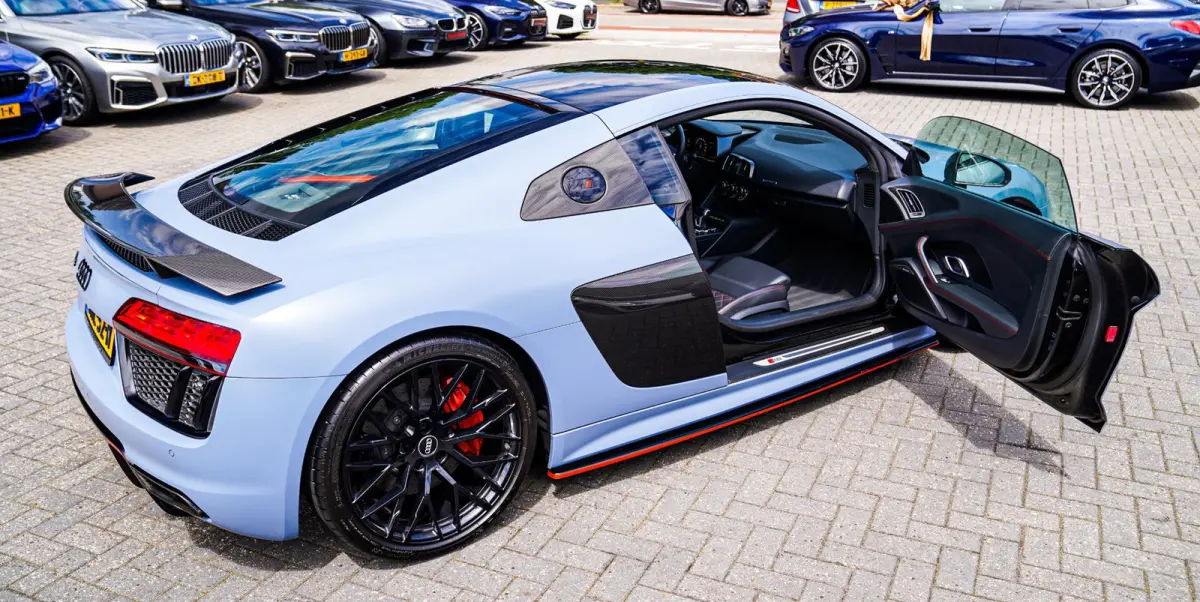 5.2 FSI Quattro Plus | Carbon | Maxton | Bang&Olufsen | Keramisch | Armytrix Titanium uitlaat | Spoiler pakket Carbon |