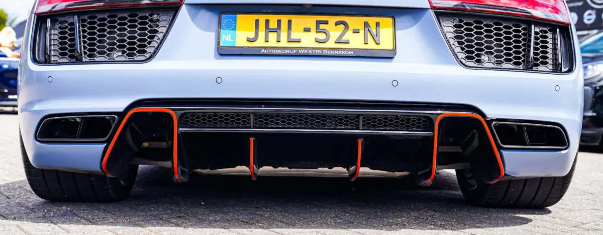 5.2 FSI Quattro Plus | Carbon | Maxton | Bang&Olufsen | Keramisch | Armytrix Titanium uitlaat | Spoiler pakket Carbon |