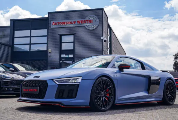 5.2 FSI Quattro Plus | Carbon | Maxton | Bang&Olufsen | Keramisch | Armytrix Titanium uitlaat | Spoiler pakket Carbon |