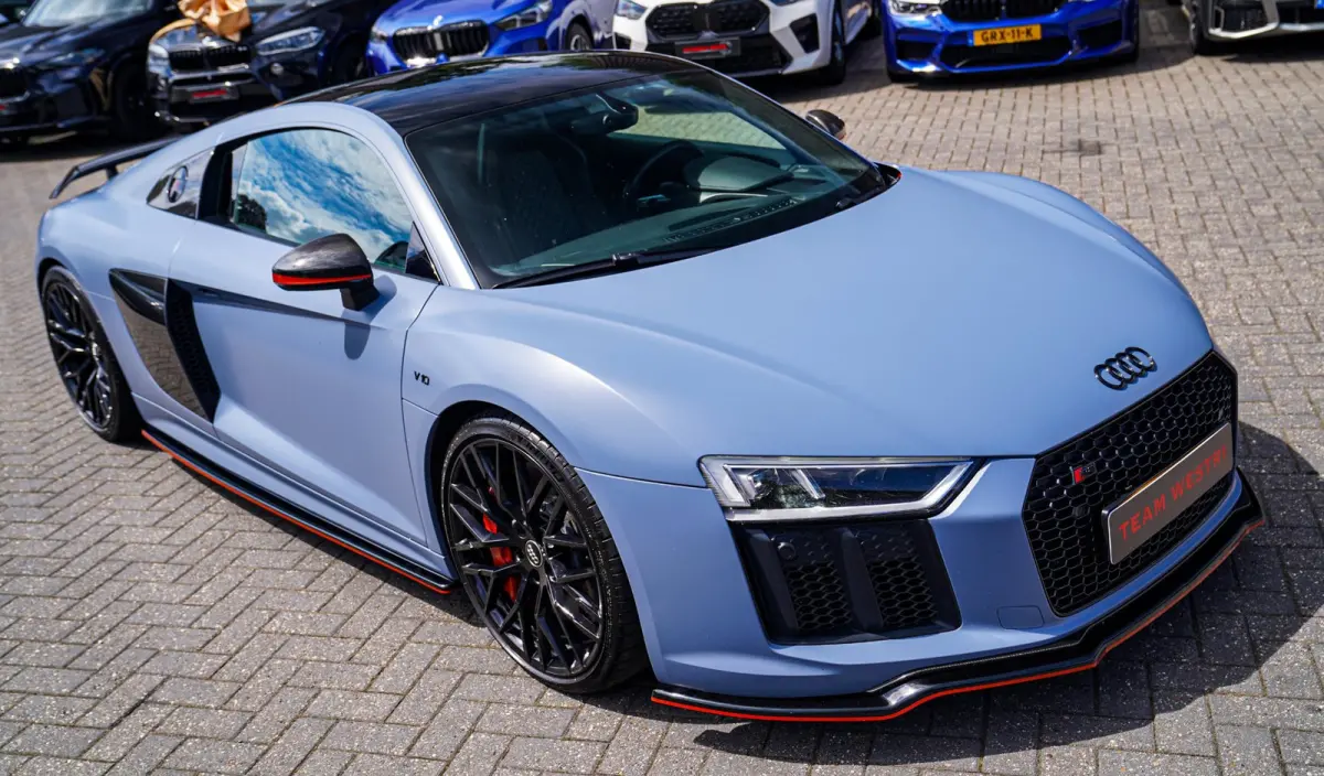 5.2 FSI Quattro Plus | Carbon | Maxton | Bang&Olufsen | Keramisch | Armytrix Titanium uitlaat | Spoiler pakket Carbon |