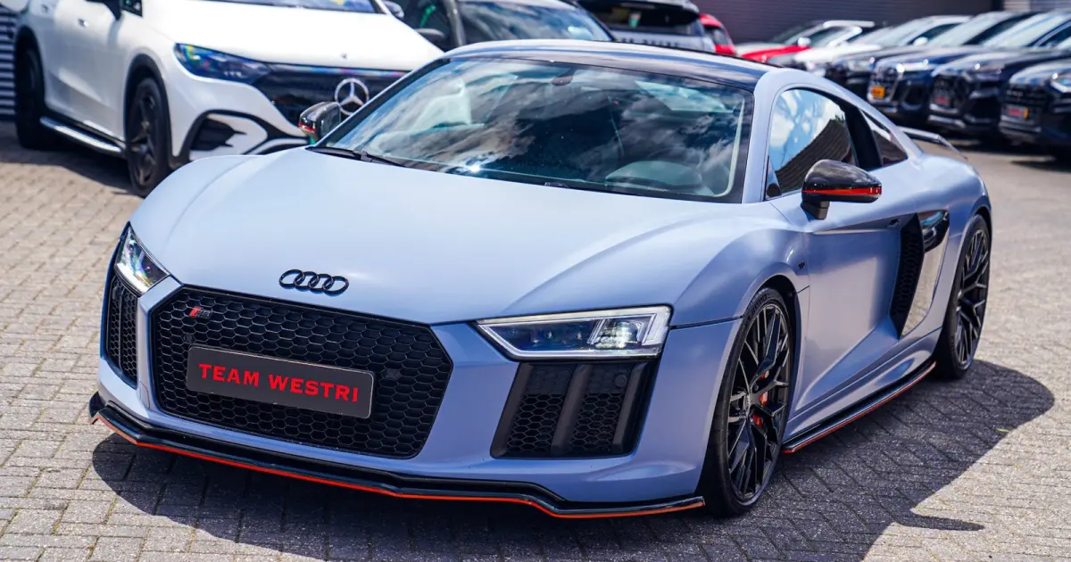 5.2 FSI Quattro Plus | Carbon | Maxton | Bang&Olufsen | Keramisch | Armytrix Titanium uitlaat | Spoiler pakket Carbon |