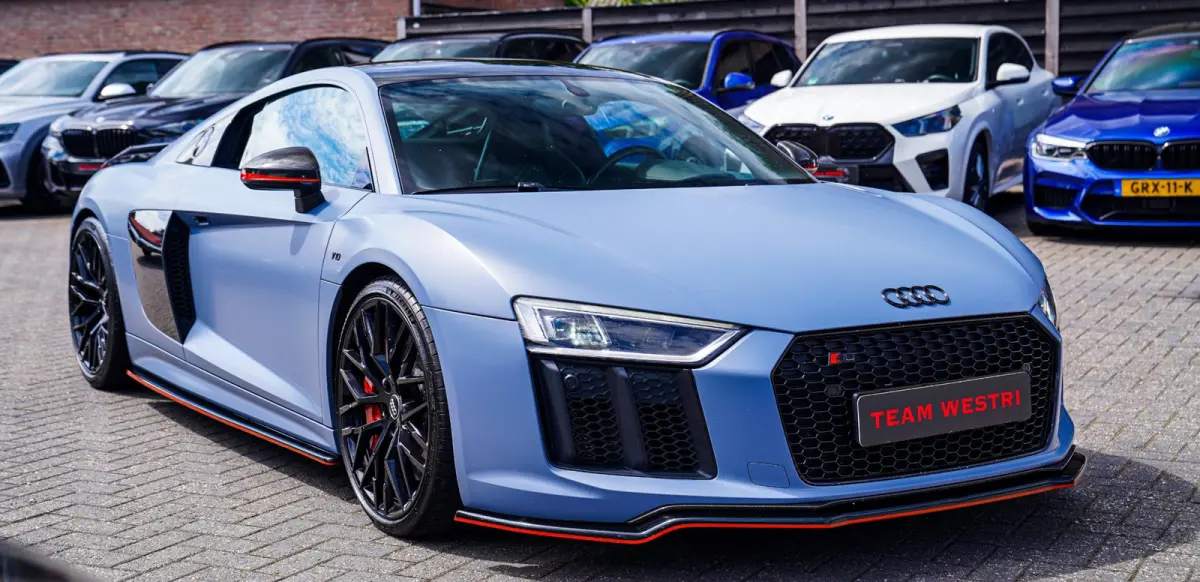 5.2 FSI Quattro Plus | Carbon | Maxton | Bang&Olufsen | Keramisch | Armytrix Titanium uitlaat | Spoiler pakket Carbon |