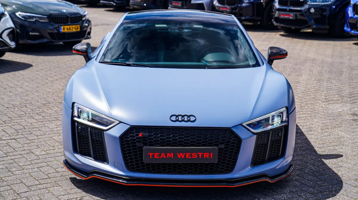5.2 FSI Quattro Plus | Carbon | Maxton | Bang&Olufsen | Keramisch | Armytrix Titanium uitlaat | Spoiler pakket Carbon |