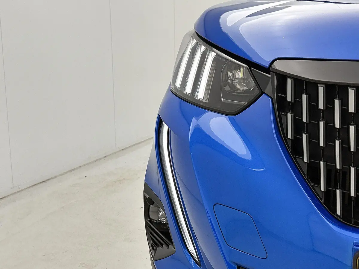 1.2 130pk GT-Line | Climate Control | Cruise Control | Achteruitrijcamera | Parkeersensoren Voor + Achter | LED | 17' Lichtmetalen Velgen | Apple Carplay/Android Auto |