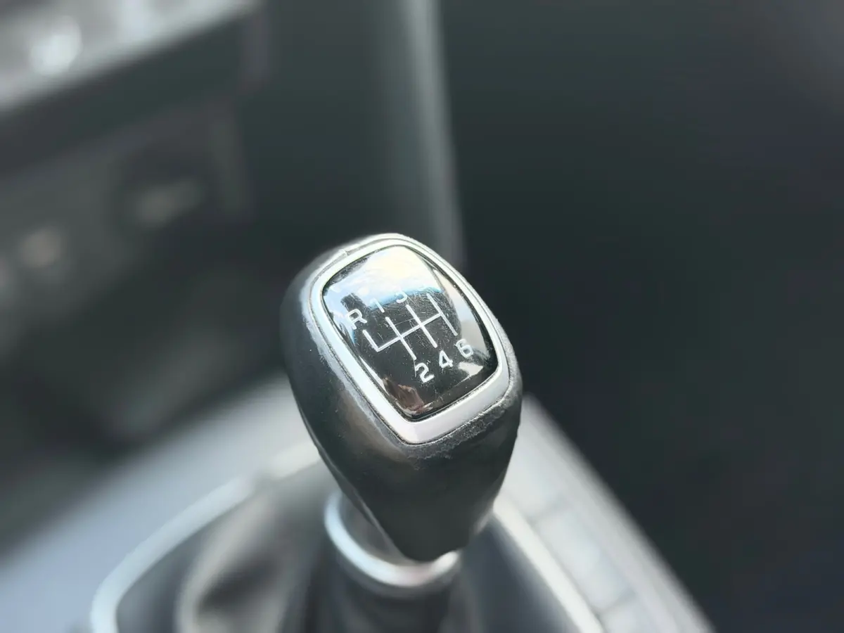 1.0T Comfort Plus Pack - Blue Lagoon - Carplay/Nav/Camera