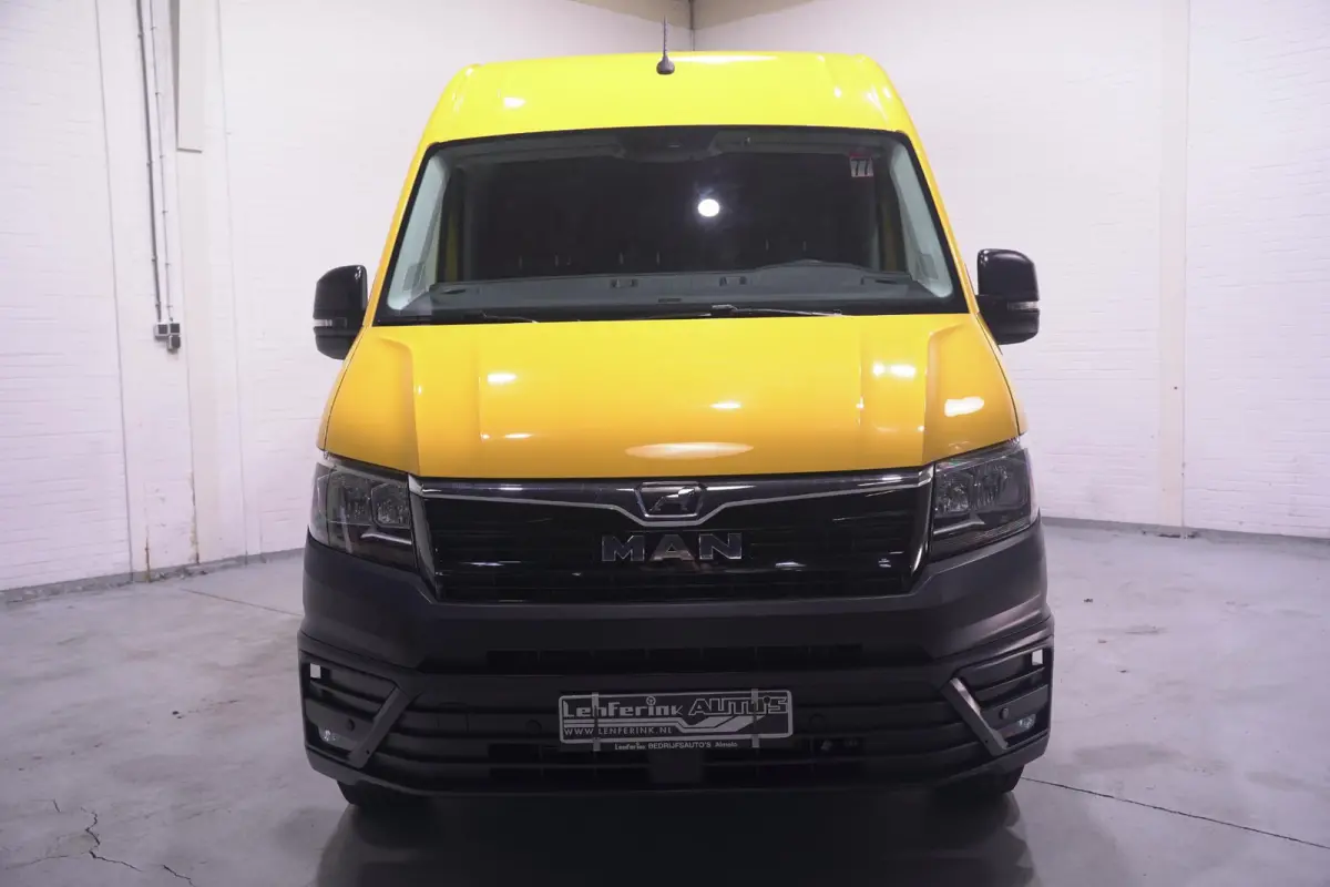 3.140 pk DSG Automaat L3H3 Airco, DHL Geel App Connect, Cruise Control, 270 Graden Deuren, PDC V+A, 3-Zits