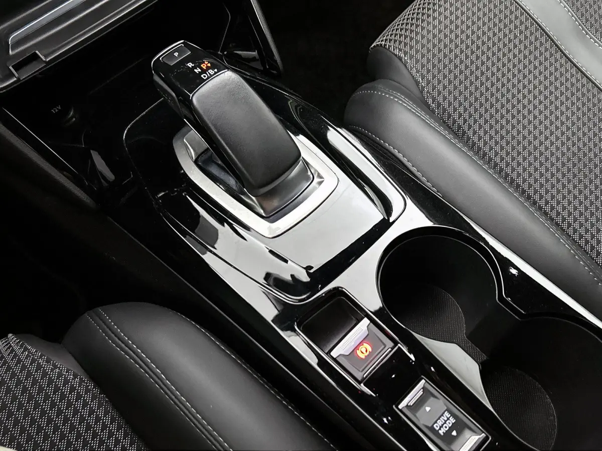 136pk EV GT 50kWh Automaat | 1ste Eigenaar | Apple Carplay/Android Auto | Climate Control | Cruise Control | Camera | 17"LMV | LED | Dodehoekdetectie |