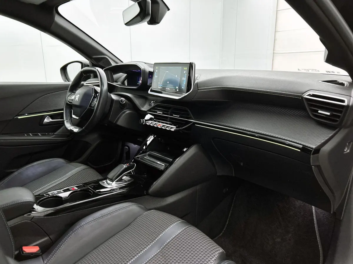 136pk EV GT 50kWh Automaat | 1ste Eigenaar | Apple Carplay/Android Auto | Climate Control | Cruise Control | Camera | 17"LMV | LED | Dodehoekdetectie |