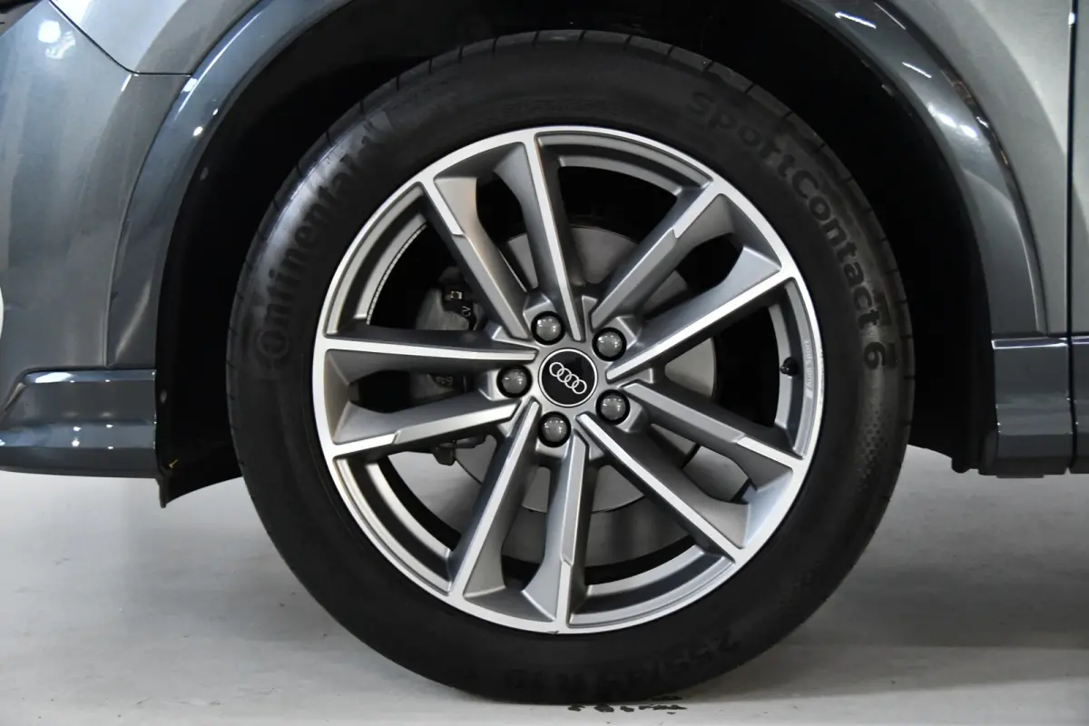 35 TFSI Competition 3x S-Line, Pano,Sfeer,SideAs
