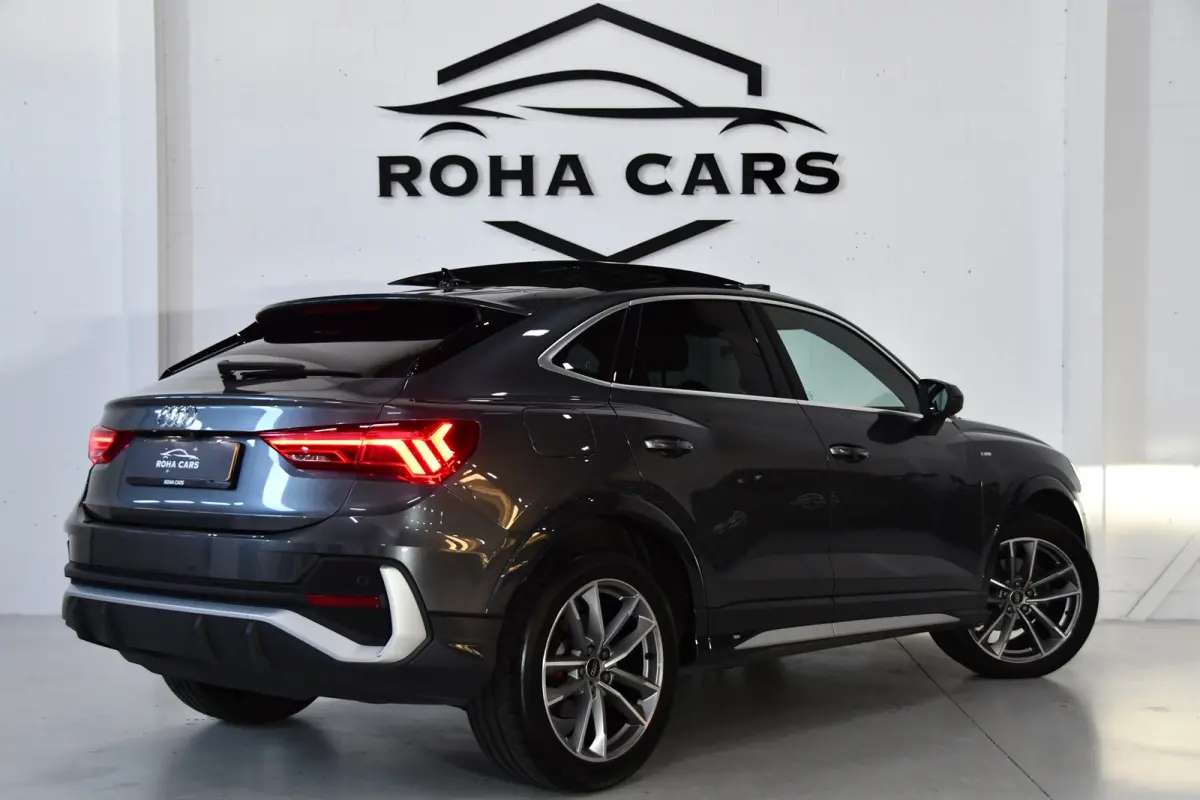 35 TFSI Competition 3x S-Line, Pano,Sfeer,SideAs