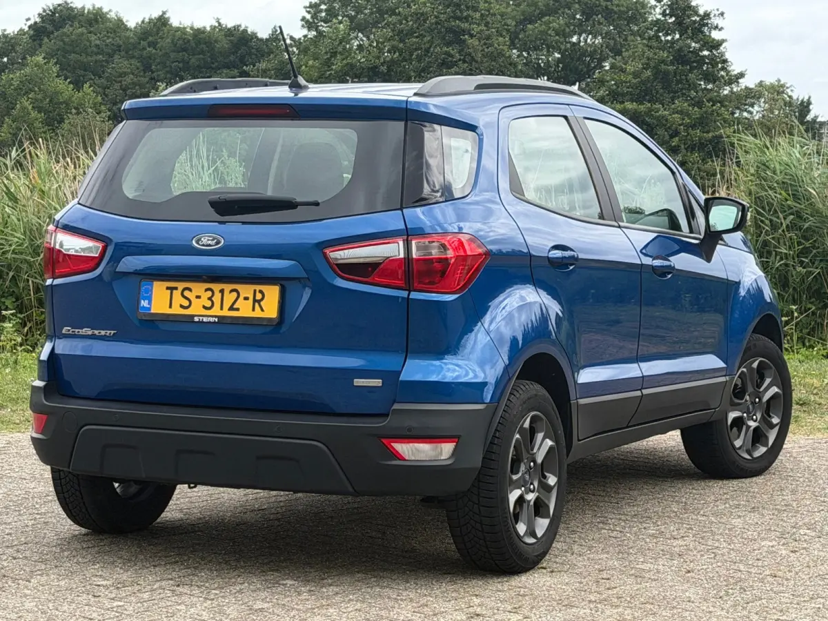 1.0 EcoBoost Trend Ultimate - Lightning Blue - Nav/Cruise/Trekhaak