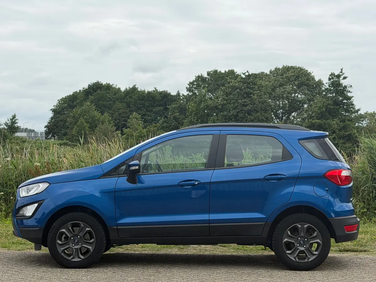 1.0 EcoBoost Trend Ultimate - Lightning Blue - Nav/Cruise/Trekhaak