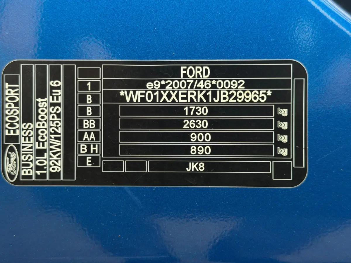 1.0 EcoBoost Trend Ultimate - Lightning Blue - Nav/Cruise/Trekhaak