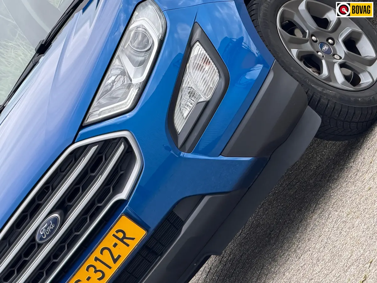 1.0 EcoBoost Trend Ultimate - Lightning Blue - Nav/Cruise/Trekhaak