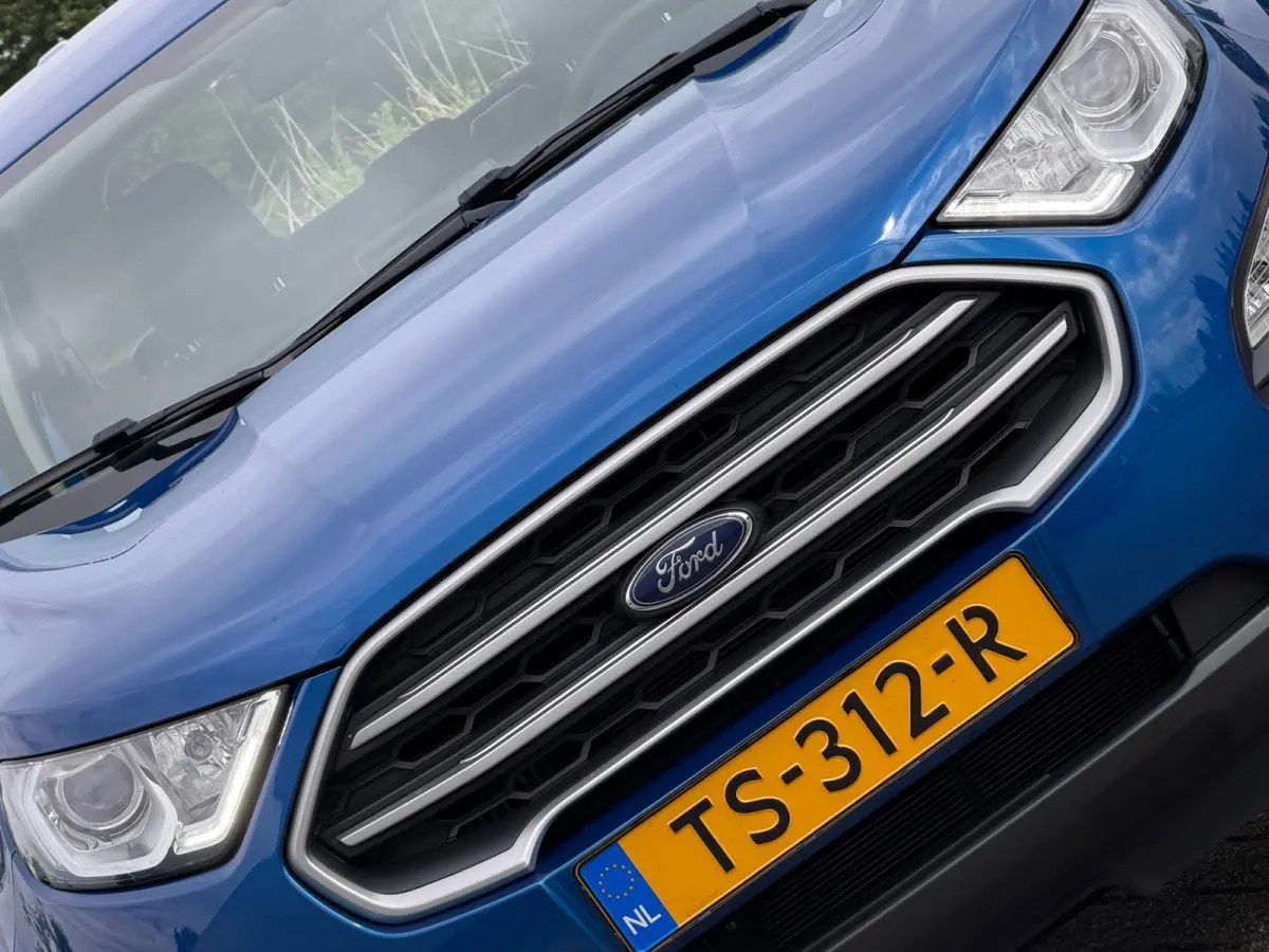 1.0 EcoBoost Trend Ultimate - Lightning Blue - Nav/Cruise/Trekhaak