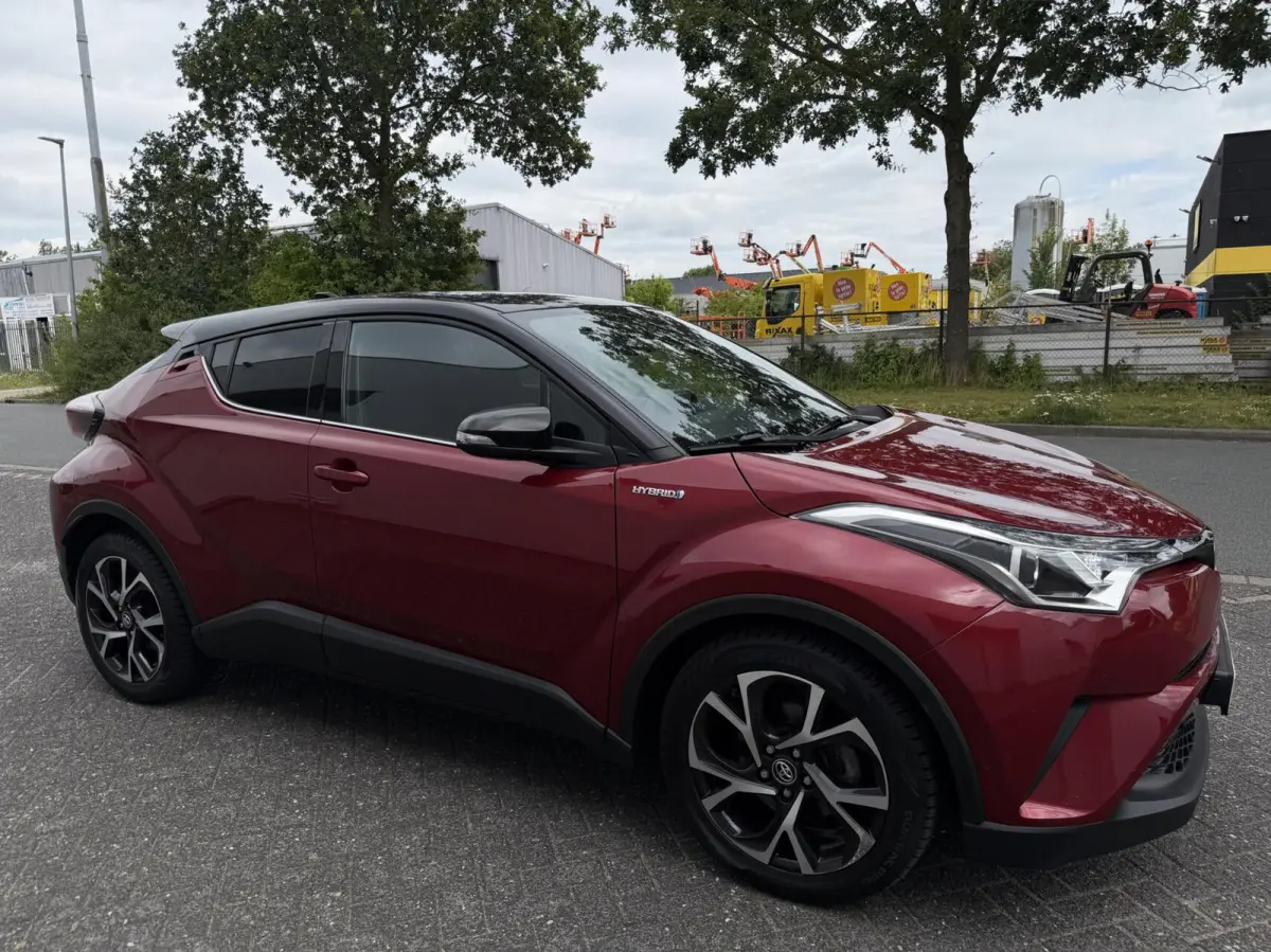 1.8 Hybrid Style - NAVI/ACC/CAMERA/JBL/NAP